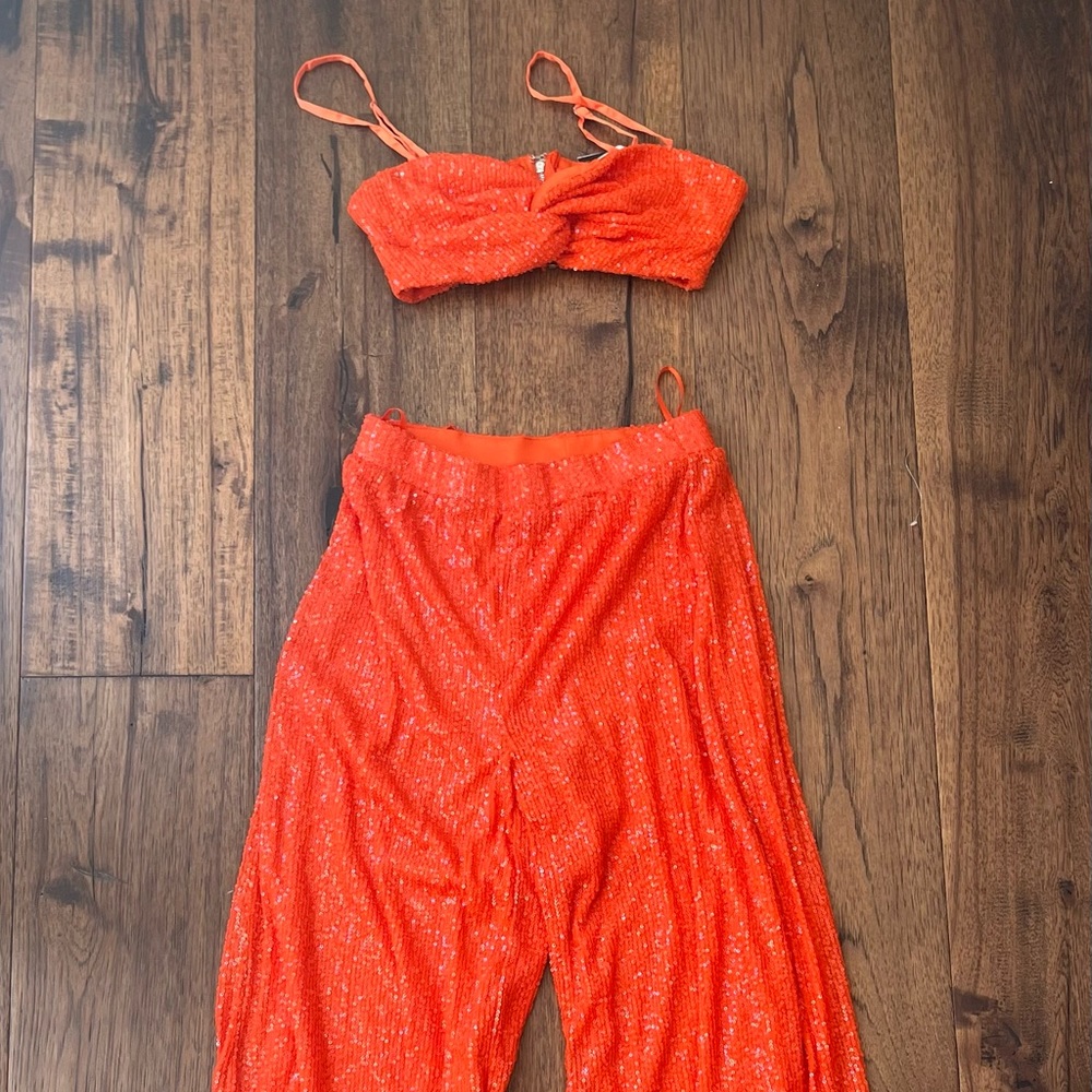 SET- fashion nova orange sequins never worn